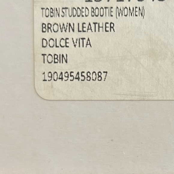 Dolche Vita Tobin Studded Booties. New - Picture 5 of 6